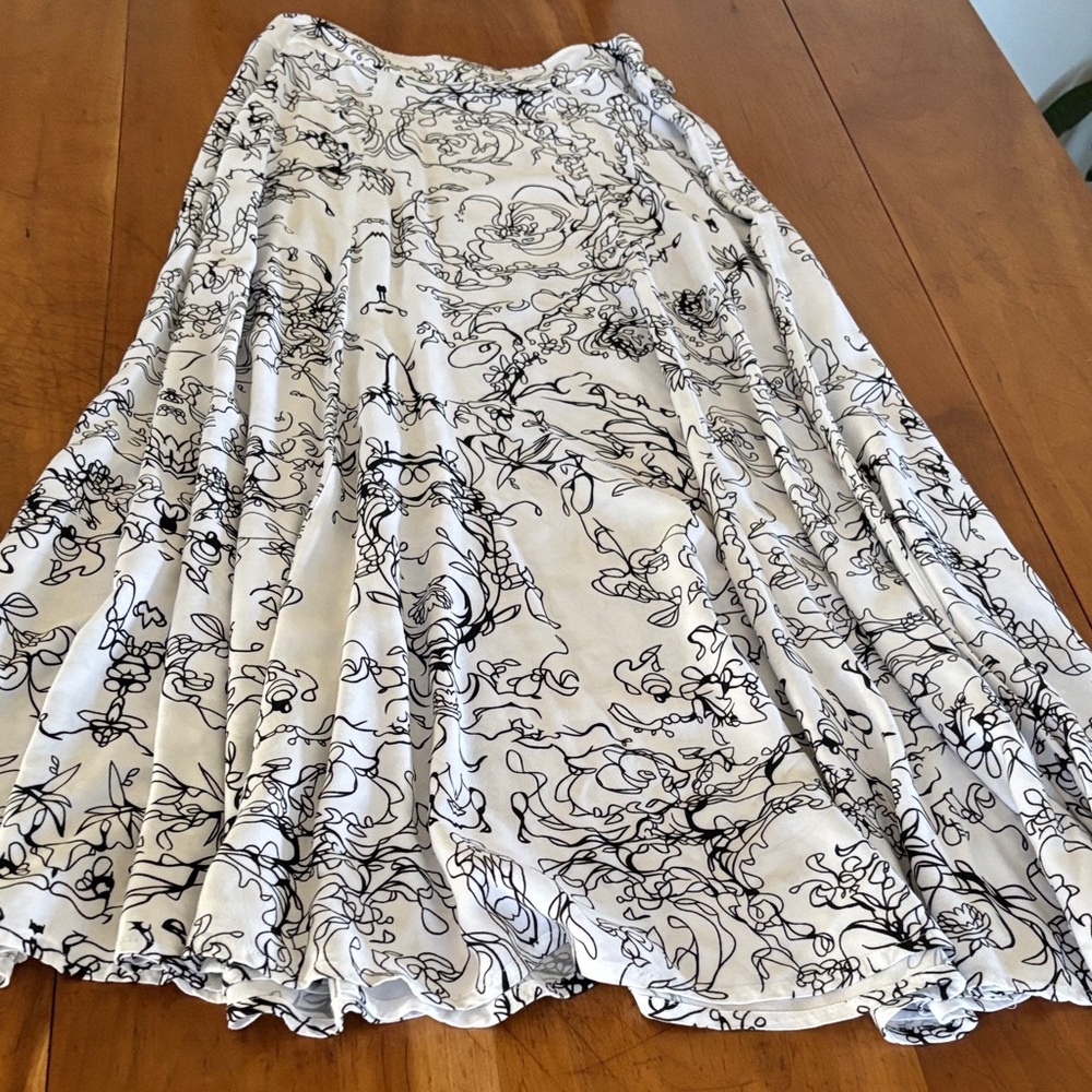 Soft Surroundings Black and White A-Line Skirt